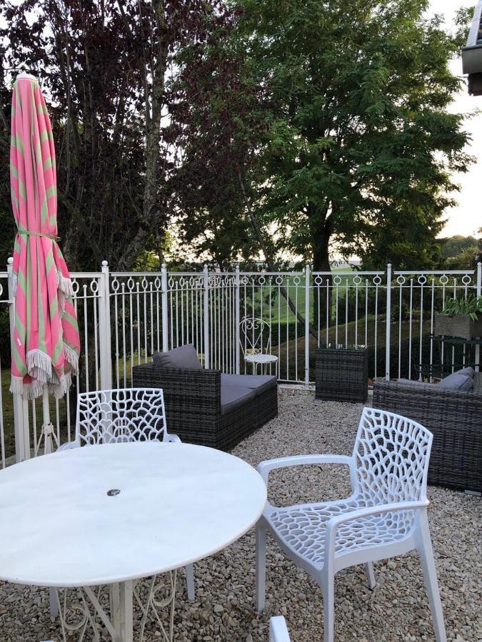 Le Clos Des Moulins 2 Rue Des Cotes De L'Hery No Rue Porte D'En Bas オーヴィエ エクステリア 写真